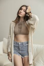 Cutout High Neck Halter - Imagen 5