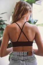 Cutout High Neck Halter - Imagen 2